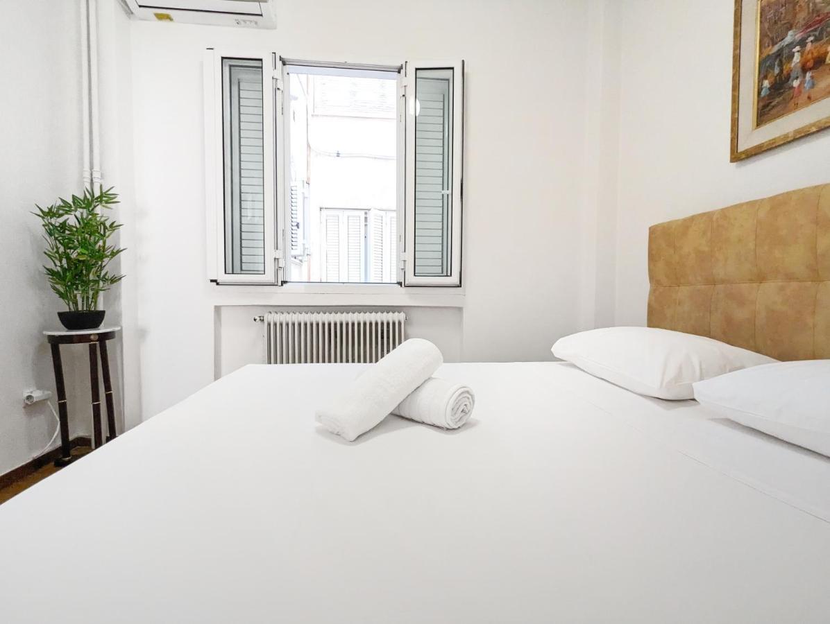 Victroria Grand Palace Apartment أثينا المظهر الخارجي الصورة